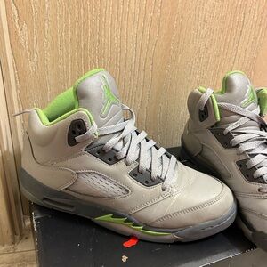 Jordan 5 green bean